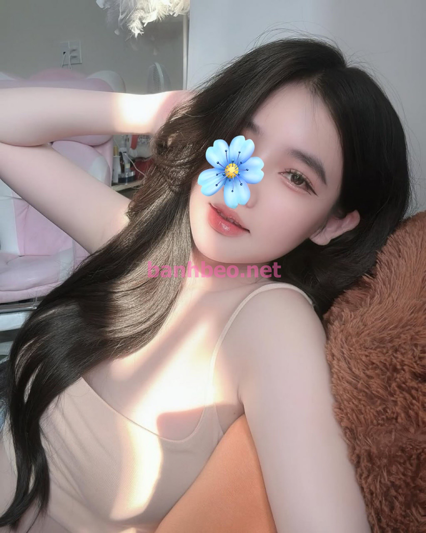 KIM NGỌC 🌸🌸🌸- DÂM DÂM CÔ NƯƠNG - MẶT XINH DÁNG MÚP VÚ KHỦNG MÔNG CĂNG TRÒN GỢI DỤC