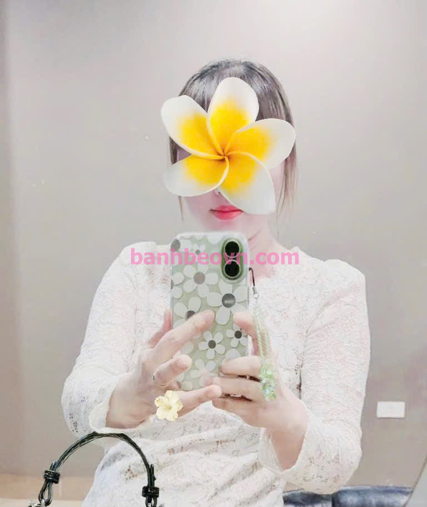 Ngọc Nhi- em tươi xanh, thơm ngon bổ rẻ!!!