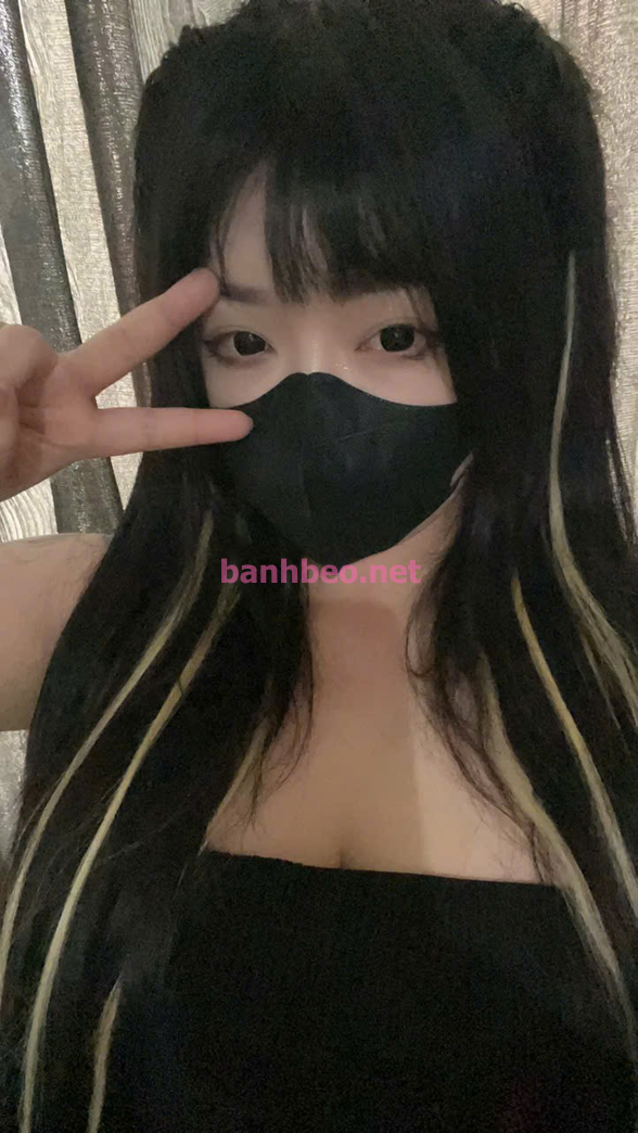 YẾN CHIBI 2k4 Xinh Đẹp Vú to 