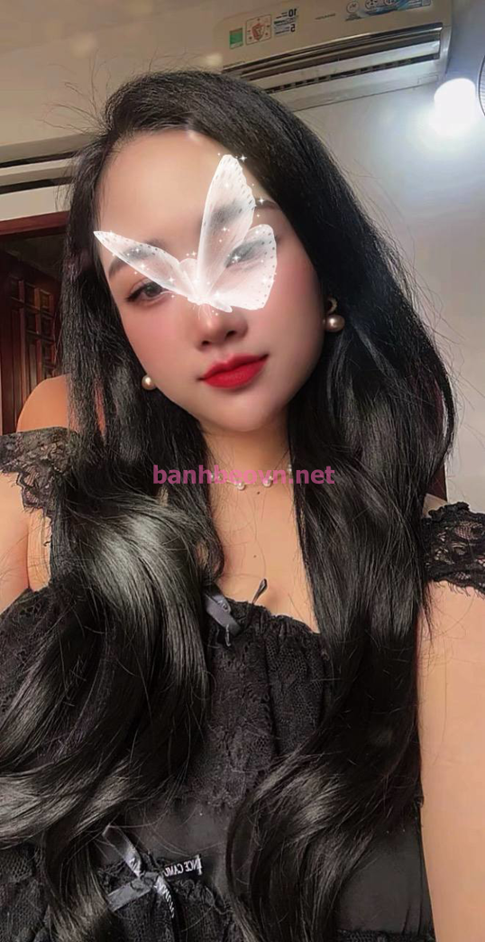 ❤️CÓ CLIP SEXY❤️ BÉ QUỲNH ANH XINH VÚ TO KẸP XÚC XÍCH, MÔNG TO TRÒN,DOGGY PHÊ, LÀM TÌNH BAO DÂM
