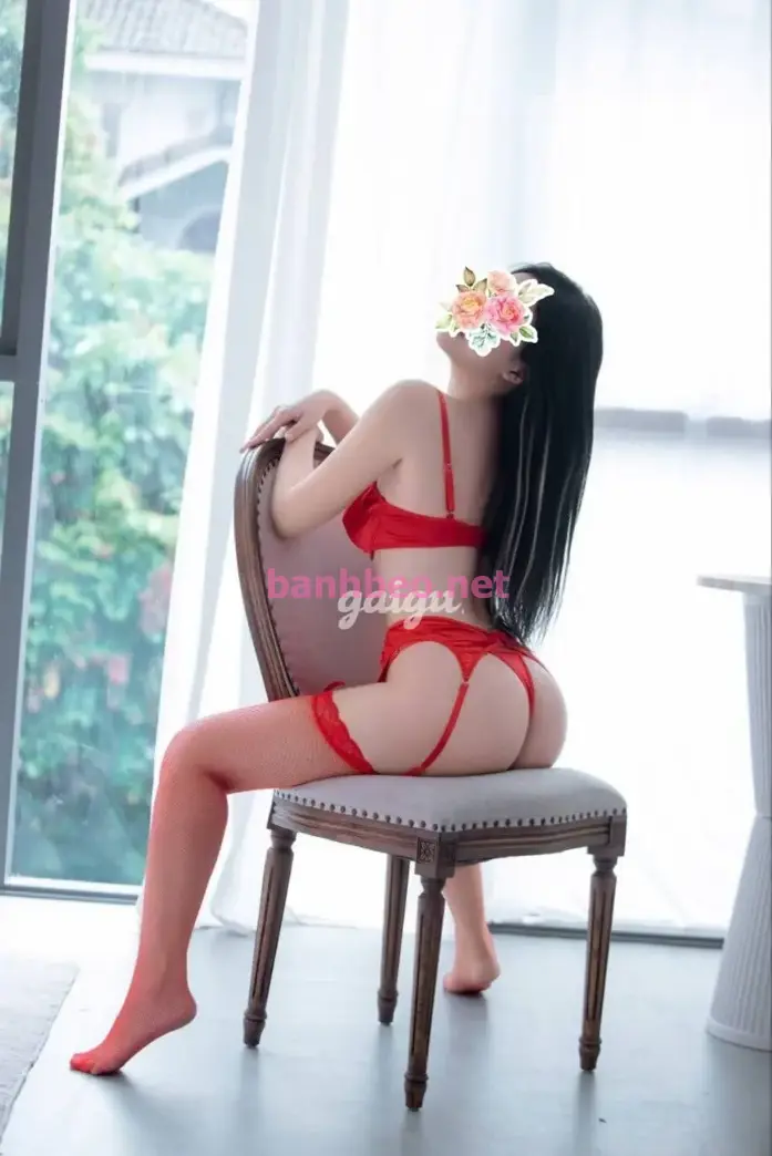 HUYỀN MY  NHẸ NHÀNG TÌNH CẢM YÊU CHIỀU NHƯ NGƯỜI YÊU